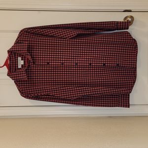 Mizzen+Main size Medium trim button down